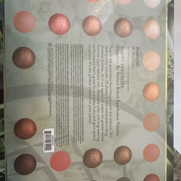 Laura Geller Vanity Favorites Eyeshadow Palette - Picture 3 of 3